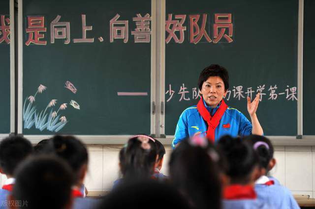 在线观看亚洲视频